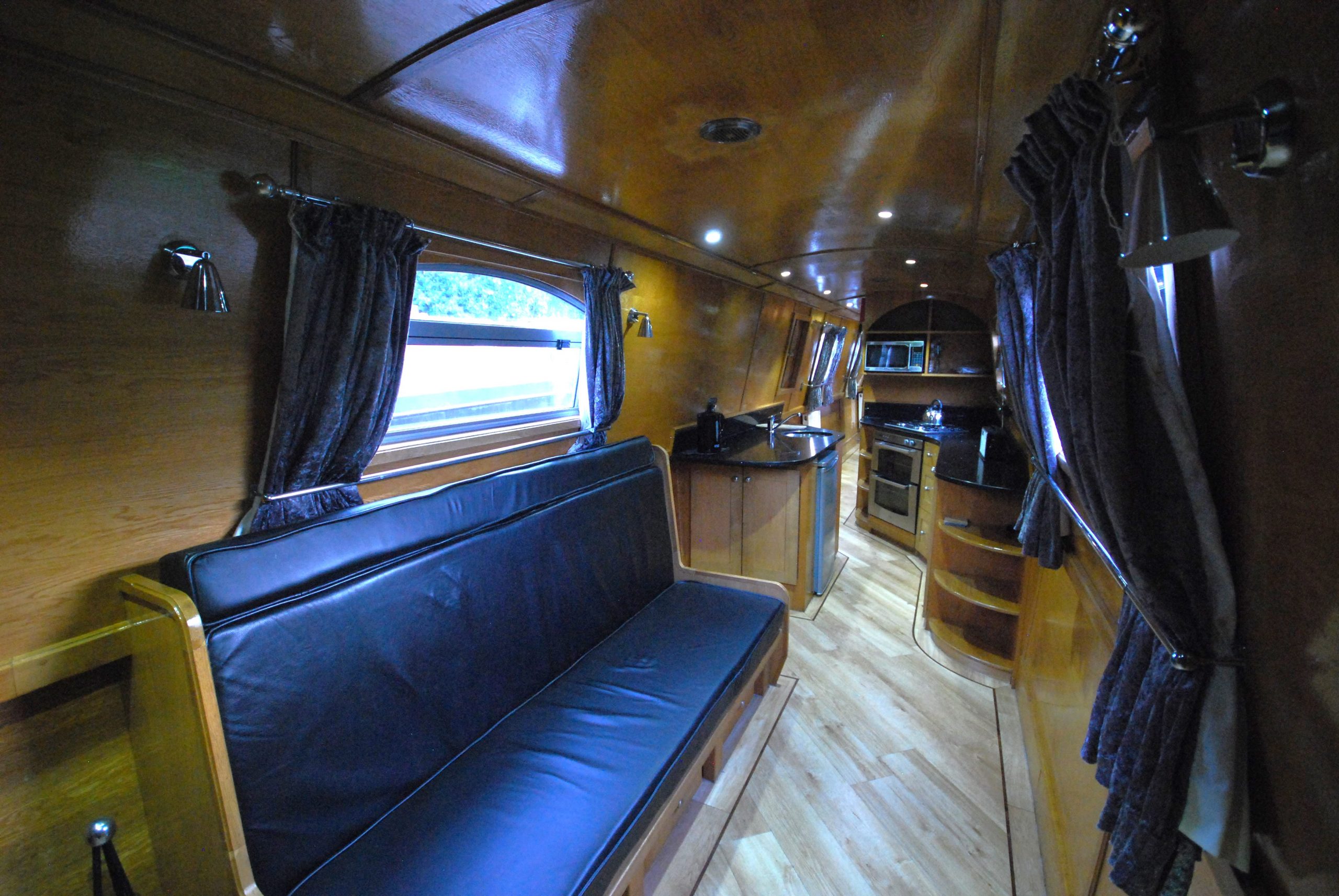 Just Around The Bend - 62 ft Narrowboat - Semi Trad Stern 12