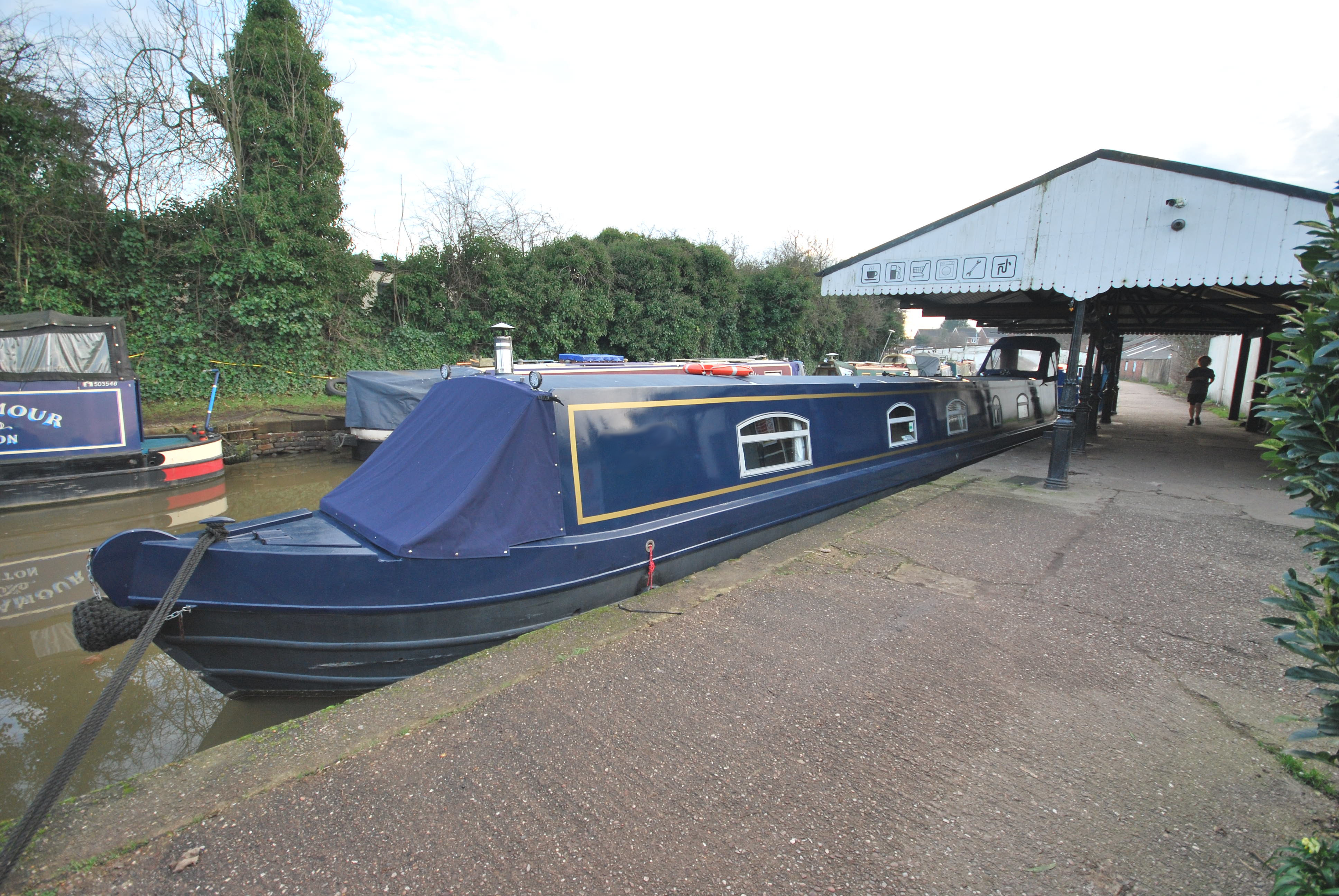 Just Around The Bend - 62 ft Narrowboat - Semi Trad Stern 1